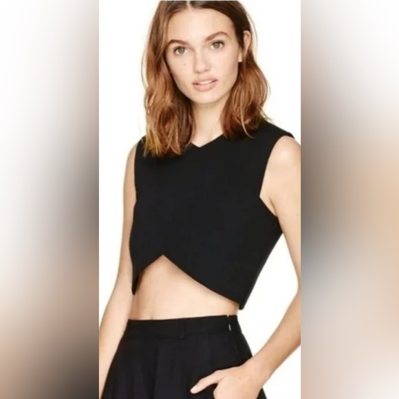 Talula (Aritzia) Manzanita Crop Top Black Sz Small - Picture 1 of 6